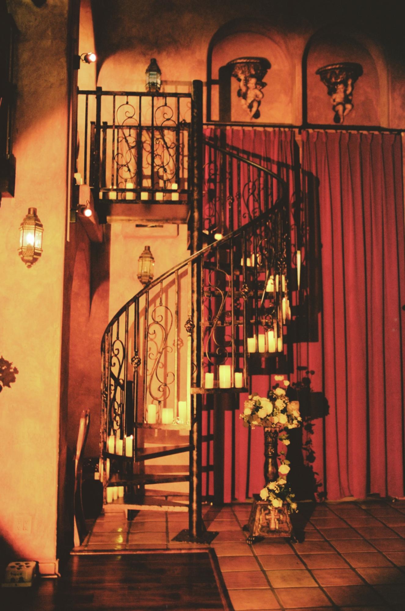 Las Vegas wedding reception at Thriller Villa mansion